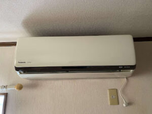 練馬区東大泉室内機取り外し前